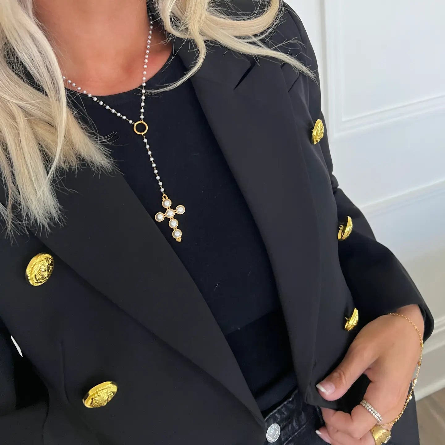 The Lariat Cross Necklace