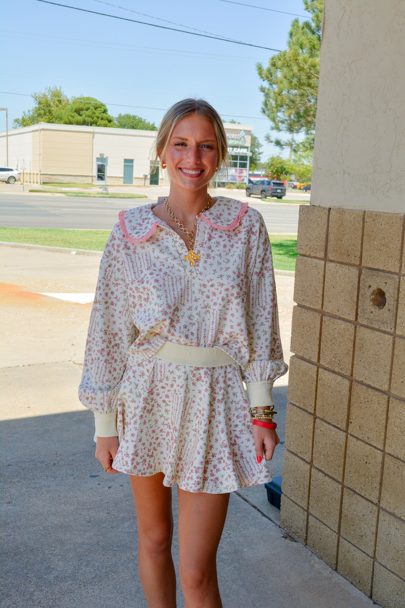 Ditsy Florals Skirt in Pink