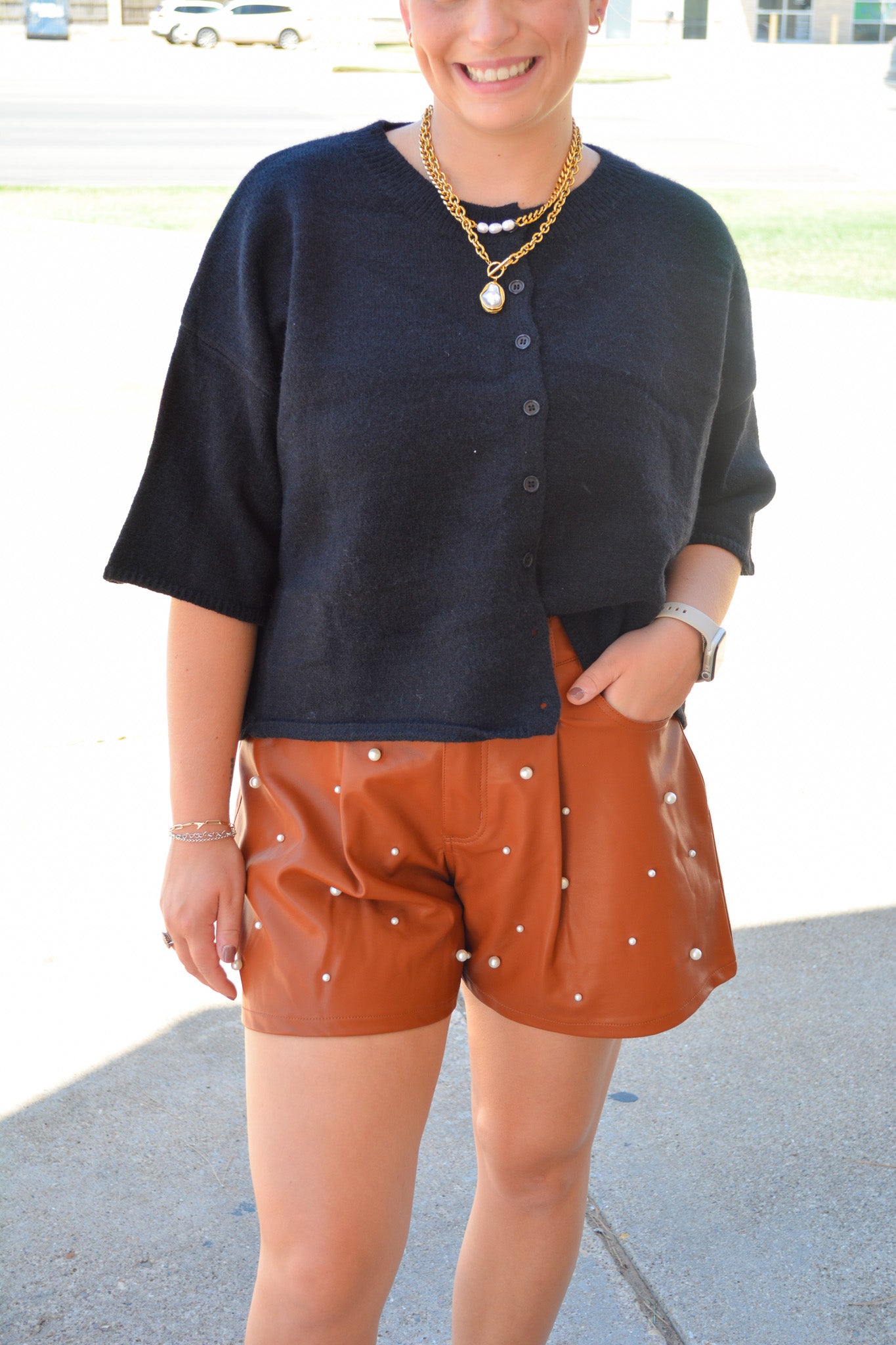 Sassy Chic Shorts - CAMEL