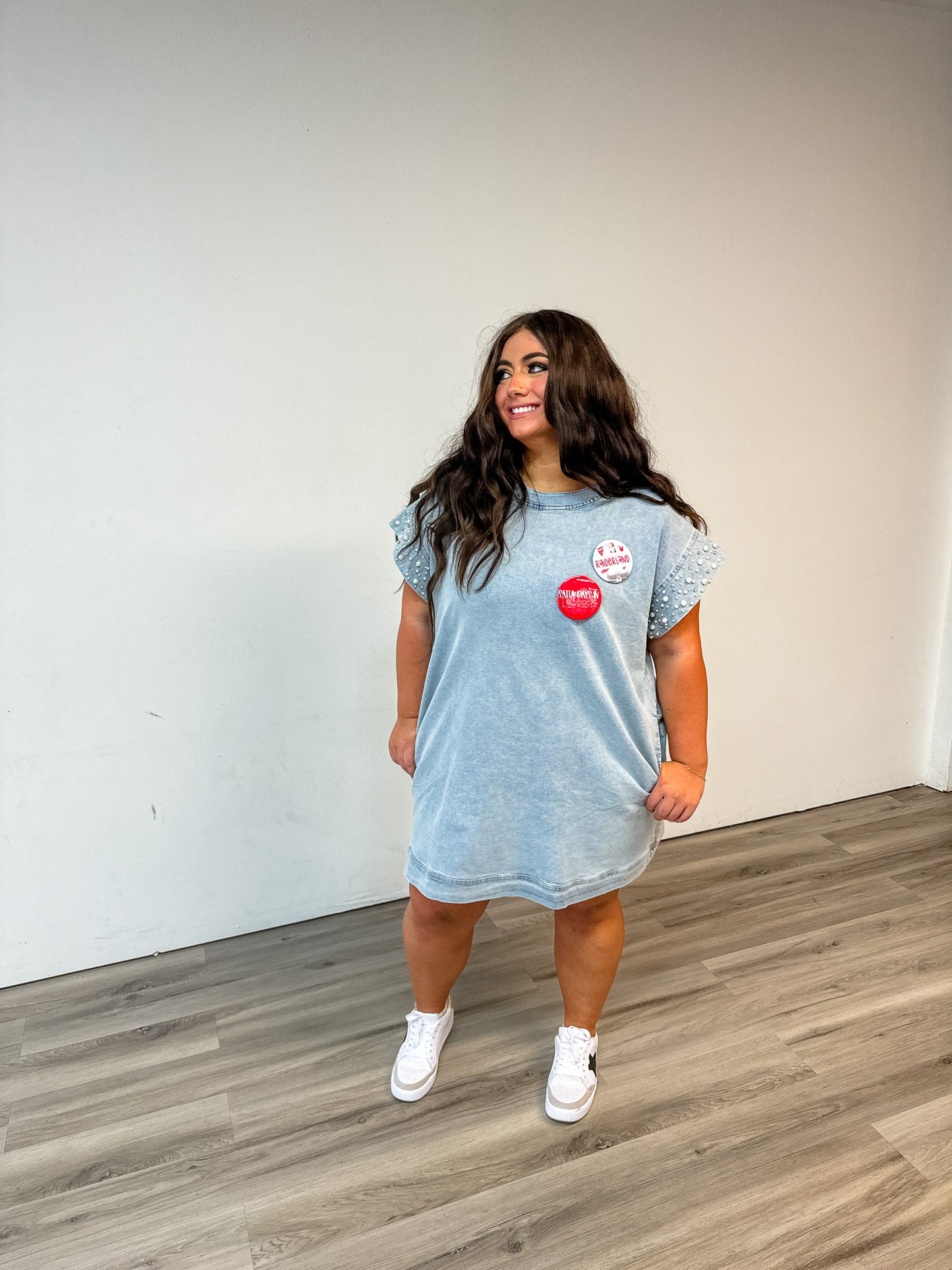 Queen of Saturdays Dress - CURVY