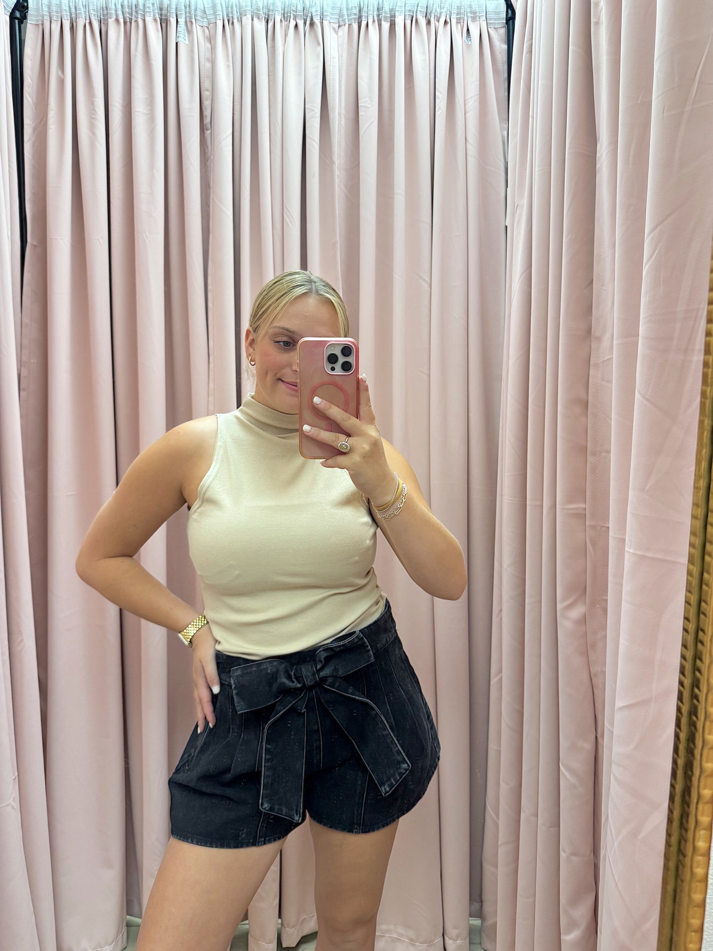 Sleek Essentials Top - TAUPE