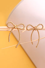 Rope Bow Studs in Gold