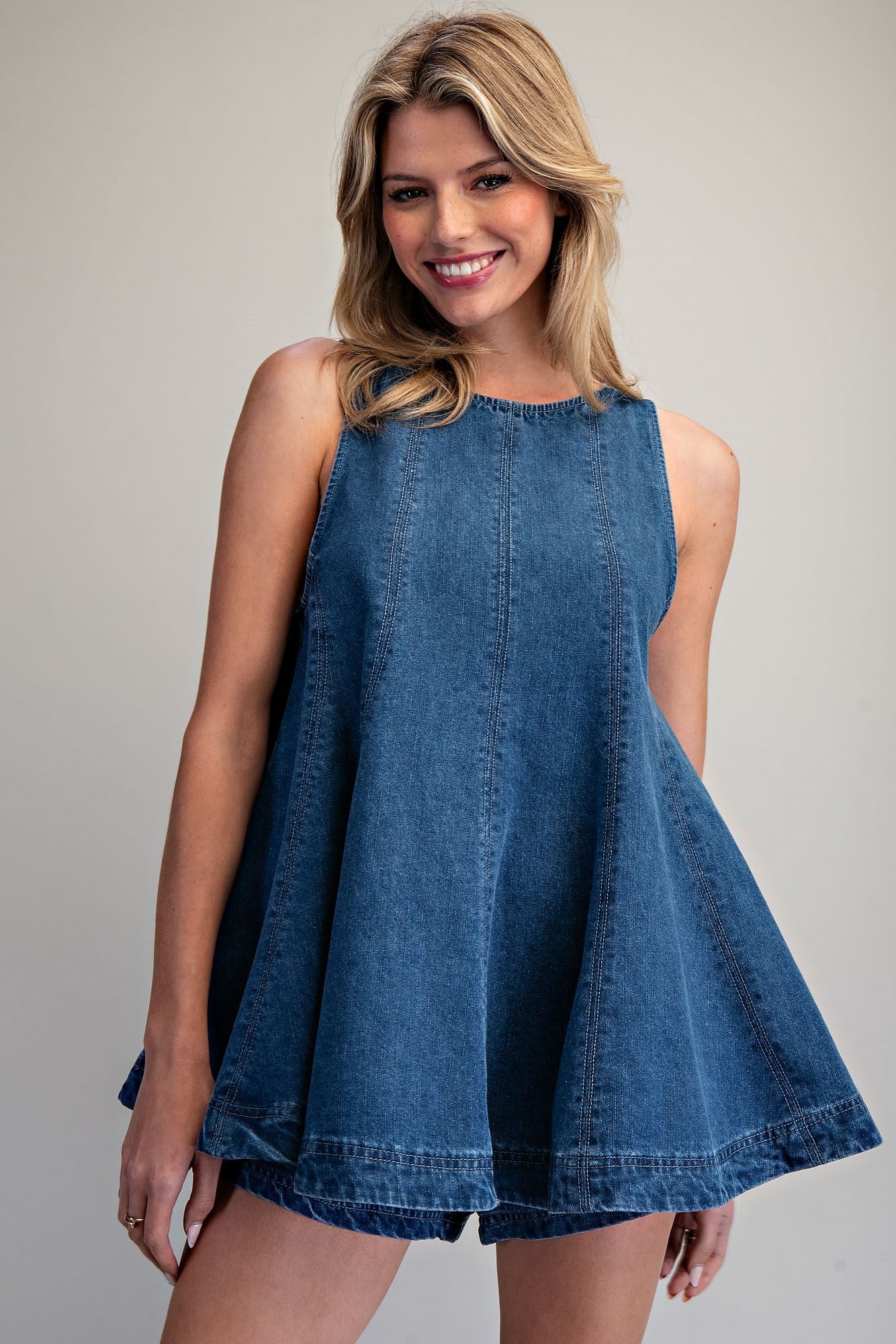 Ee:some The Laidback Babe Top in soft fabric, featuring a relaxed fit and stylish design, perfect for casual wear.