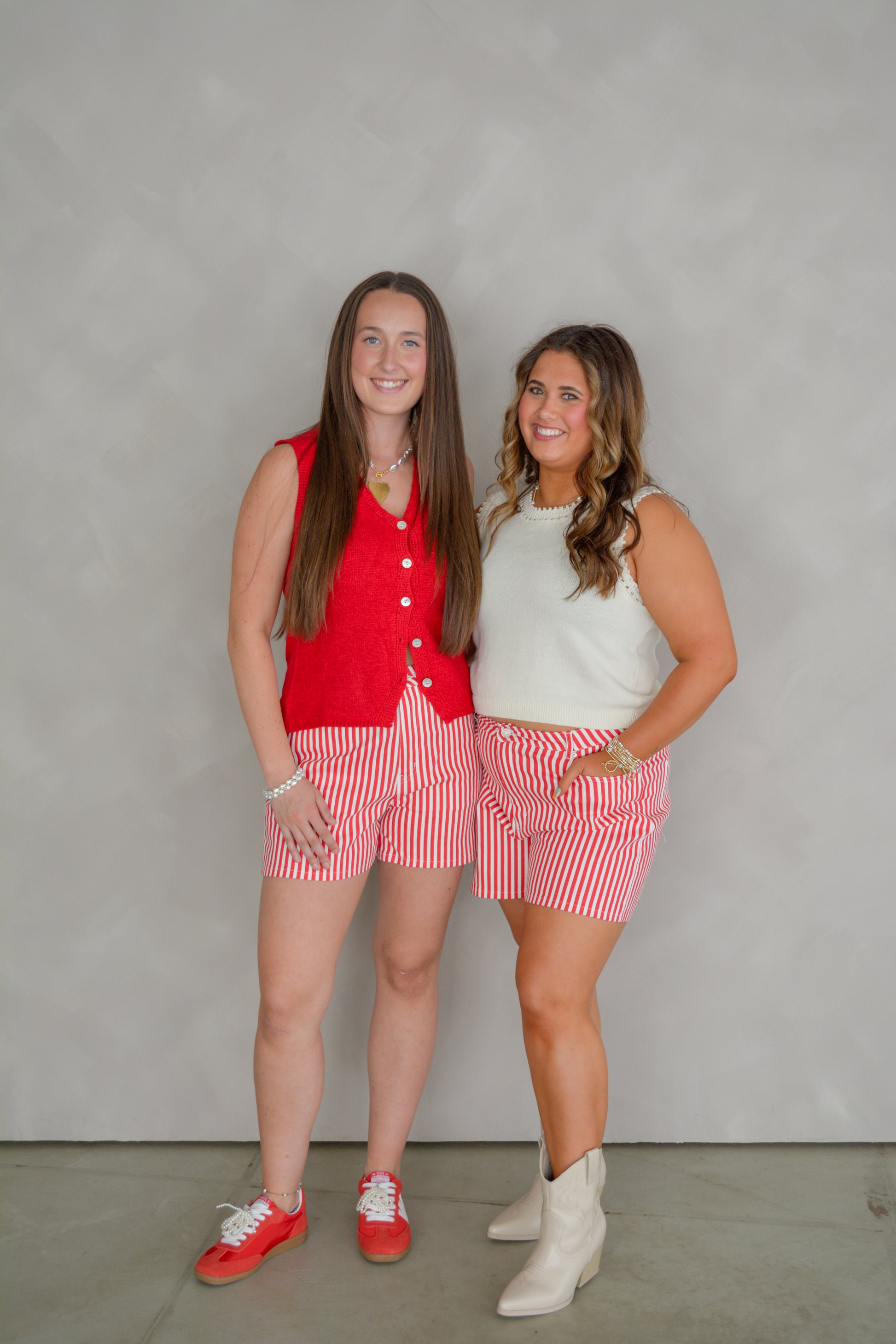Entro Weekend Americana shorts featuring a casual fit, denim fabric, and patriotic star print, displayed on a hanger.