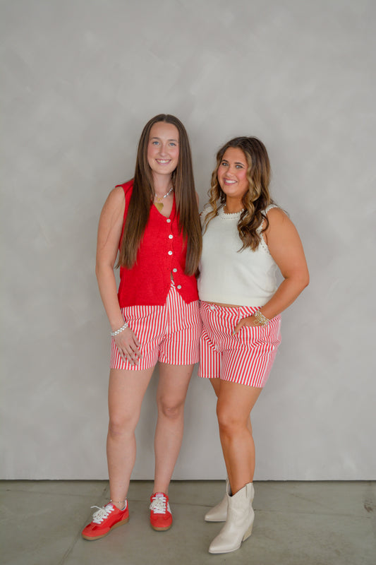 Entro Weekend Americana shorts featuring a casual fit, denim fabric, and patriotic star print, displayed on a hanger.