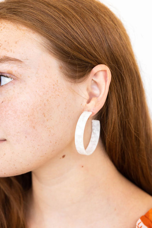 Linny Co. - The Ashley Hoop - White Shell